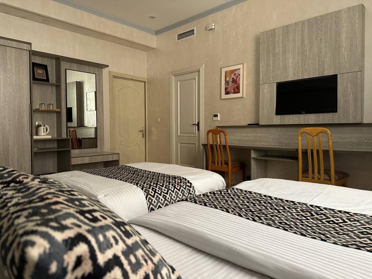 Atrium Hotel Bukhara Esterno foto